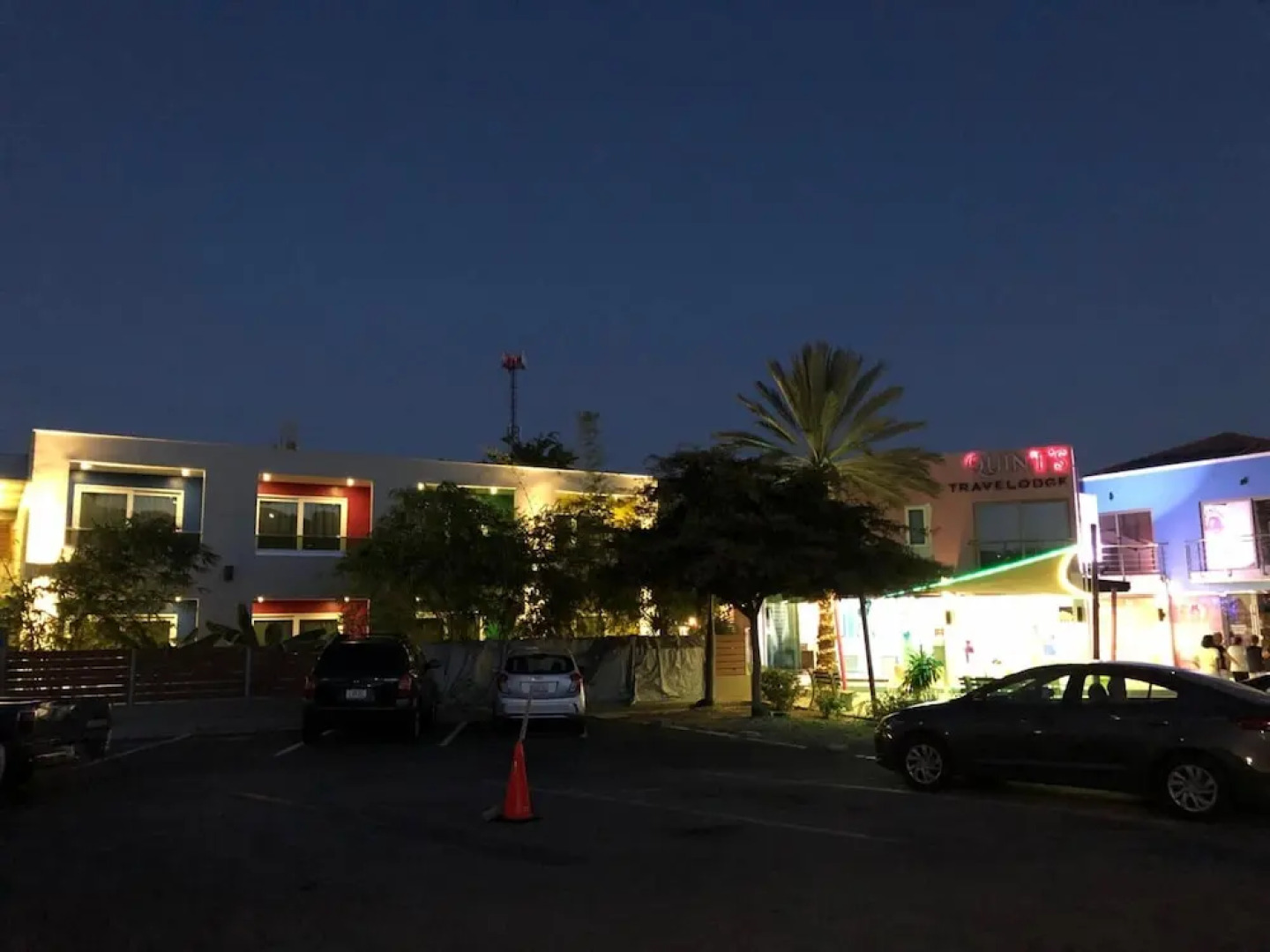 Quint's Travelers Inn