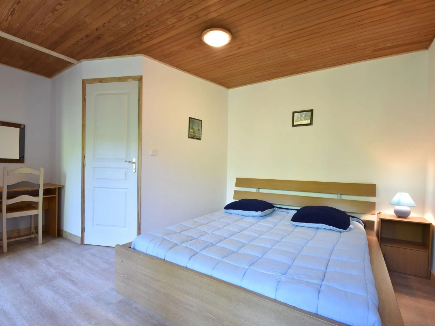 Peaceful Holiday Home in Yvias With Garden