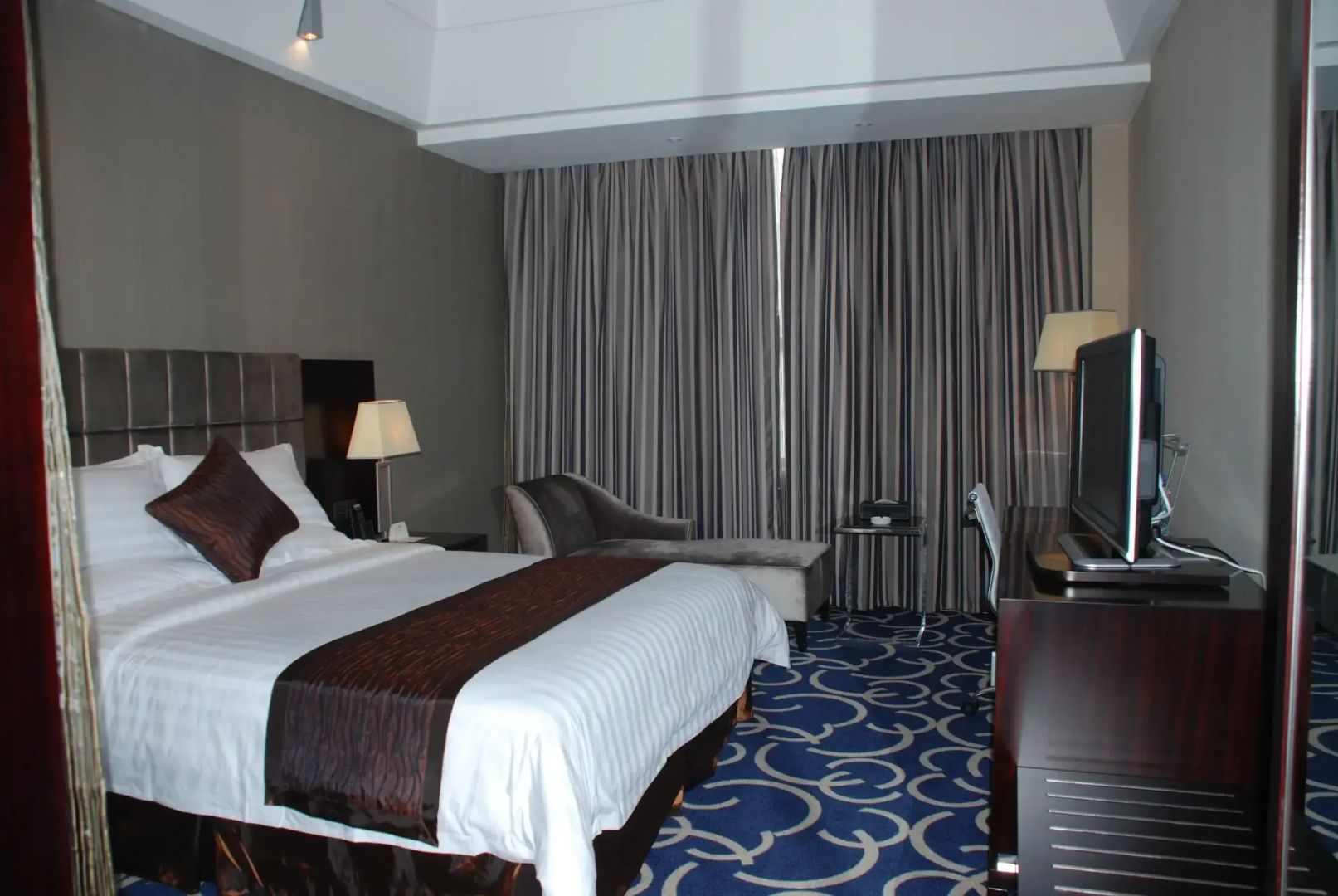 Yinchuan Vintage Hill Hotels & Resorts