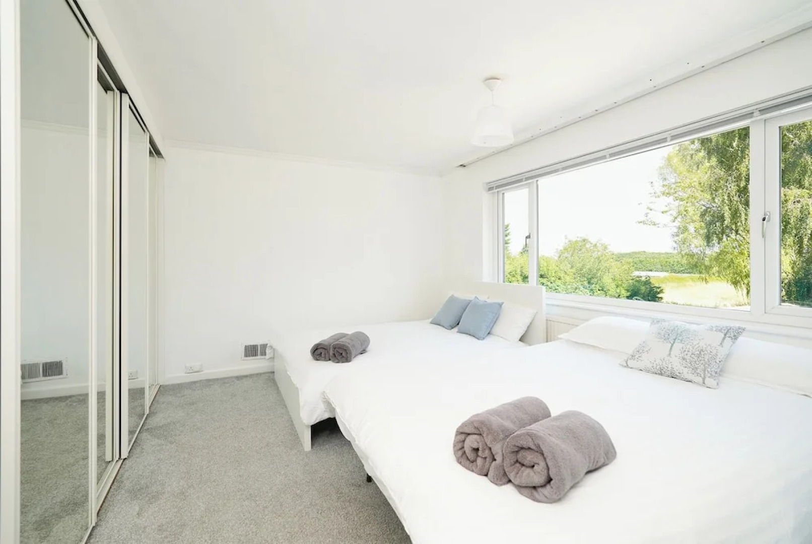 Rentmyspahome With Swimming Pool, Hottub and Sauna