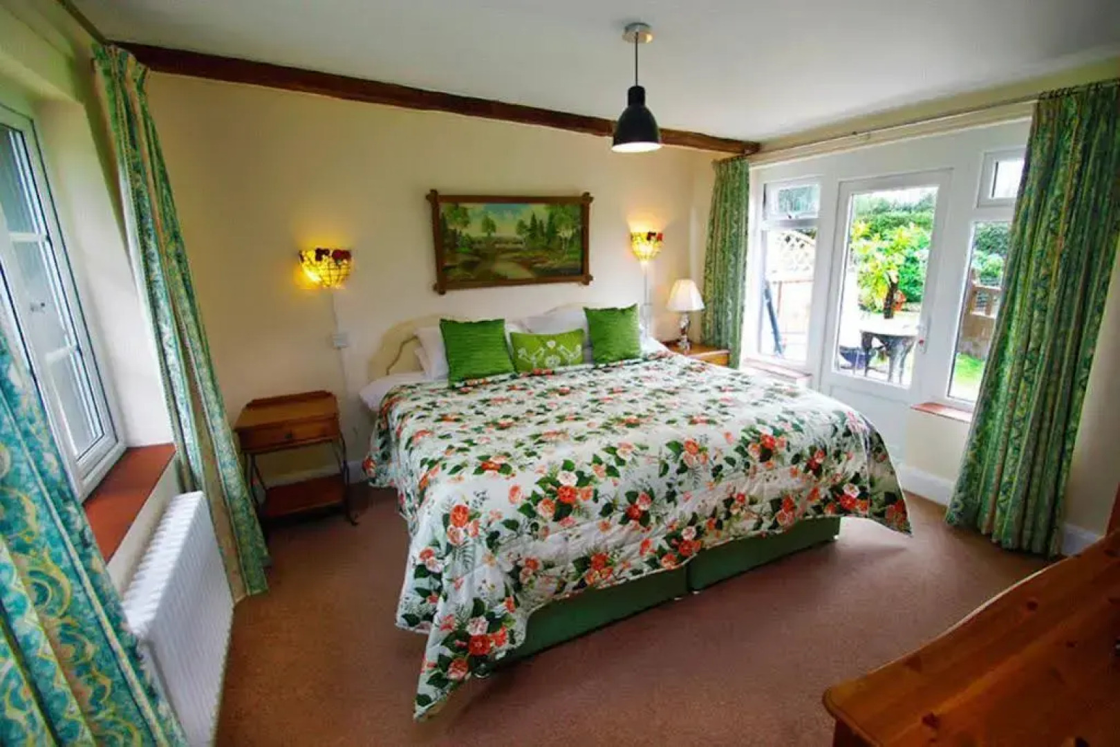 Hunston Mill Self Catering Cottages