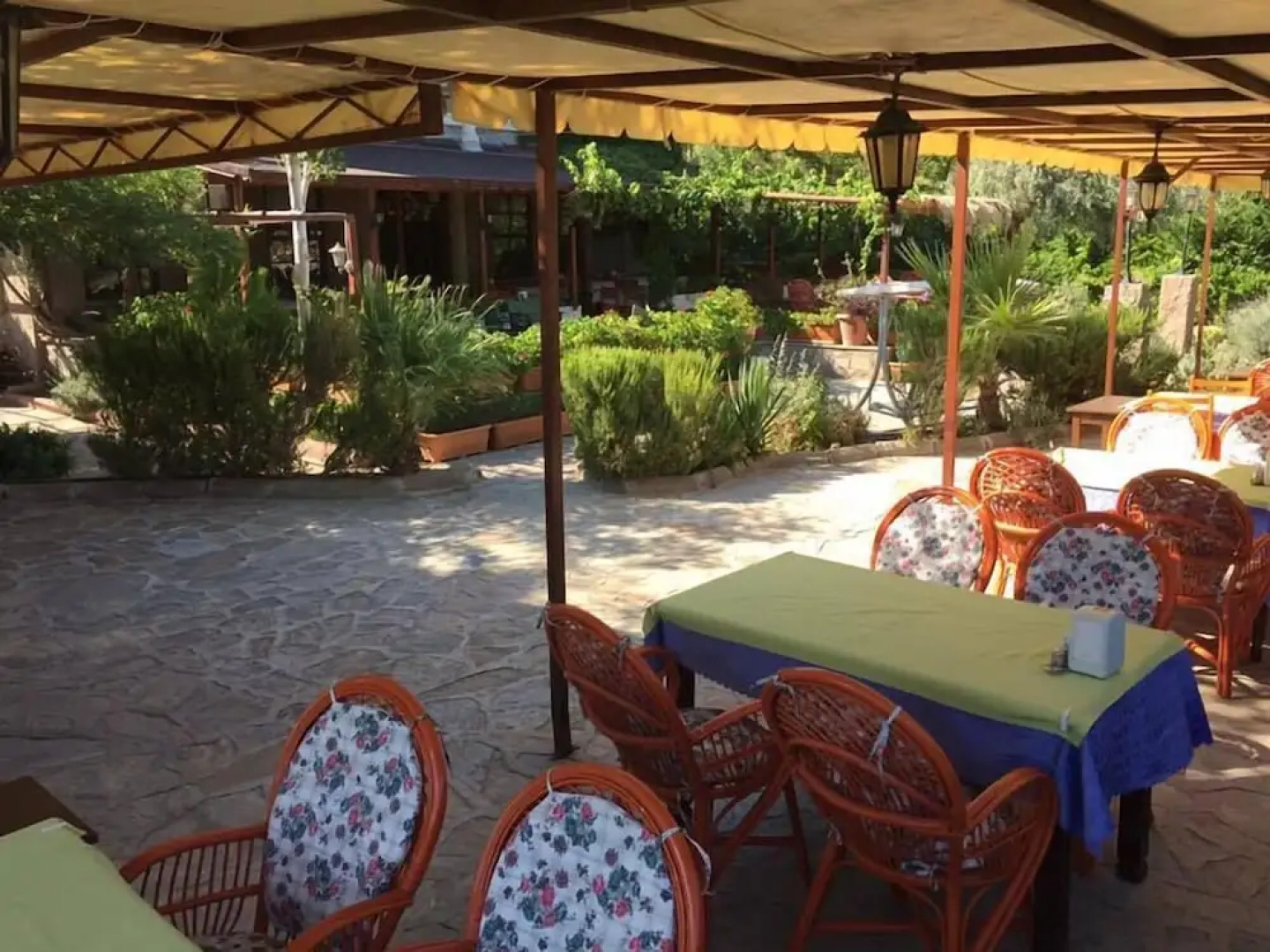 Assos Büyük Yıldızsaray Otel