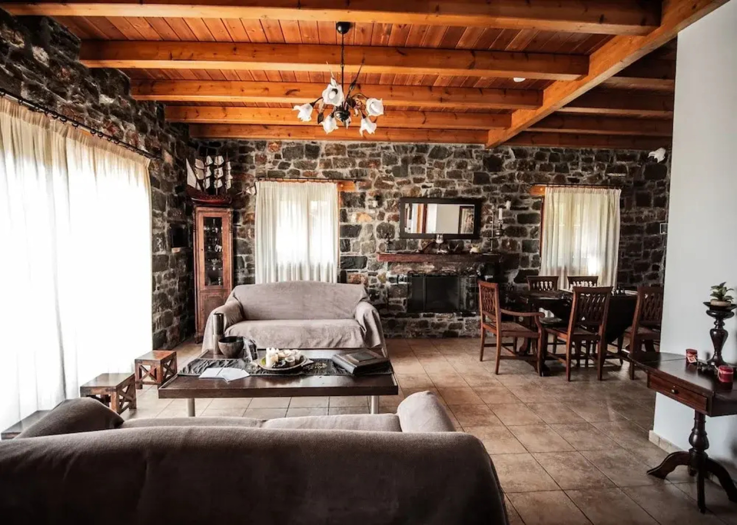 Villa Gaia With Private Pool