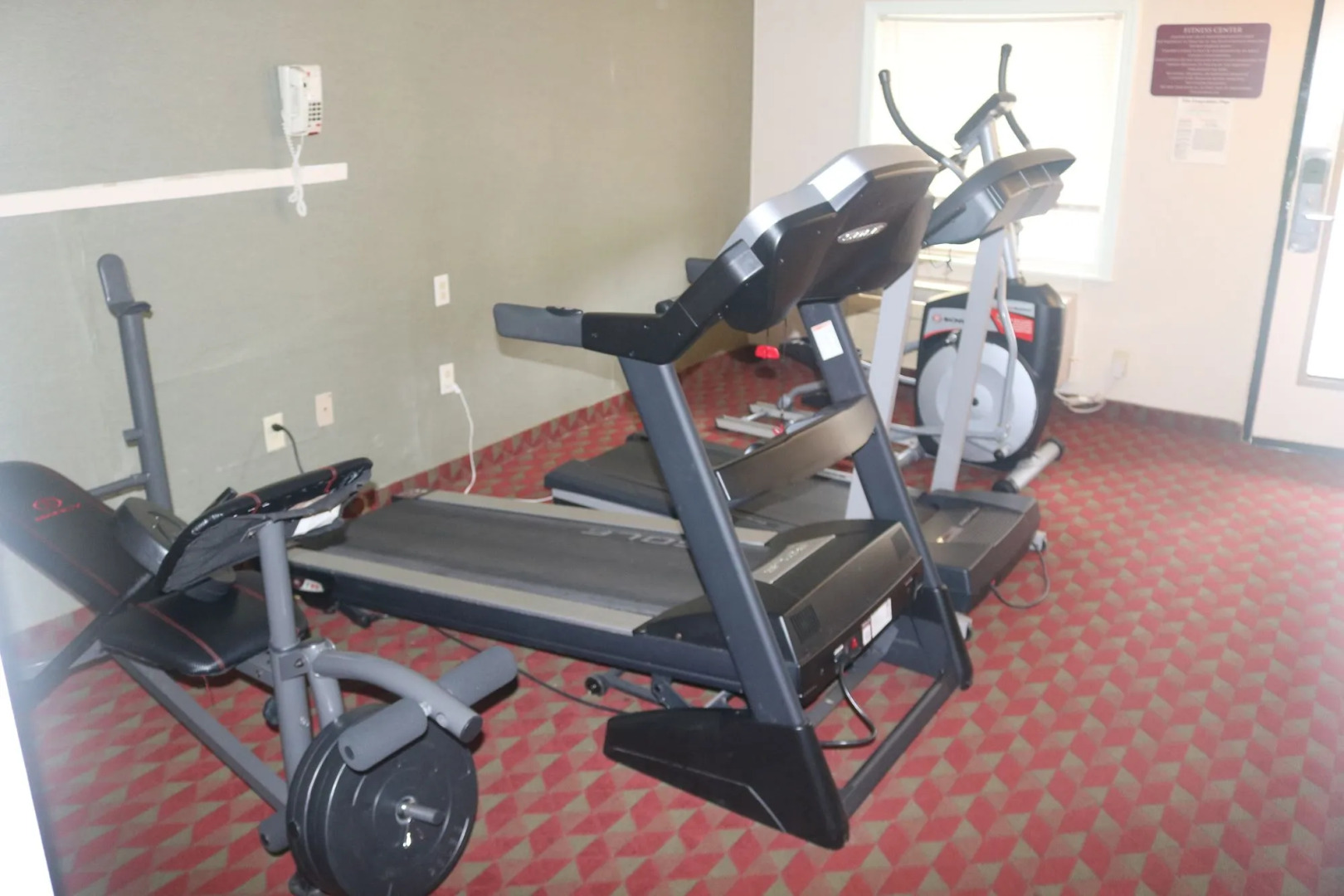 Econo Lodge Huntington - Barboursville University Area