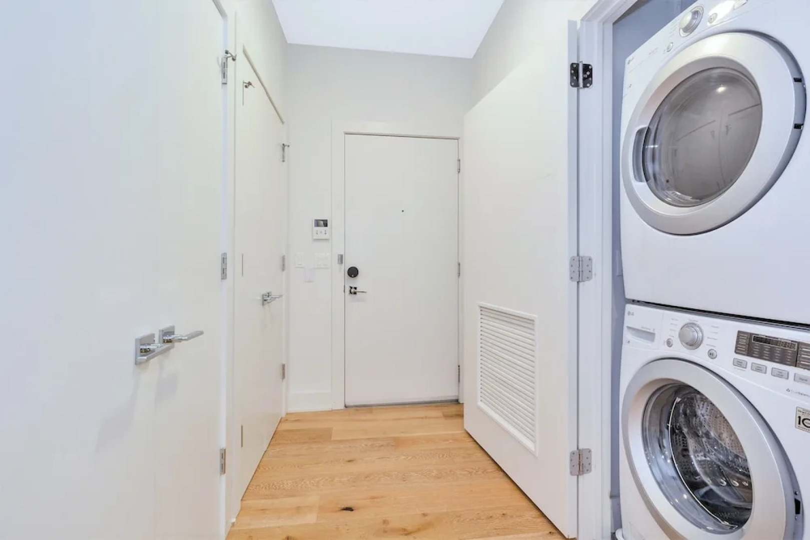 Dharma Home Suites Hoboken at Grand