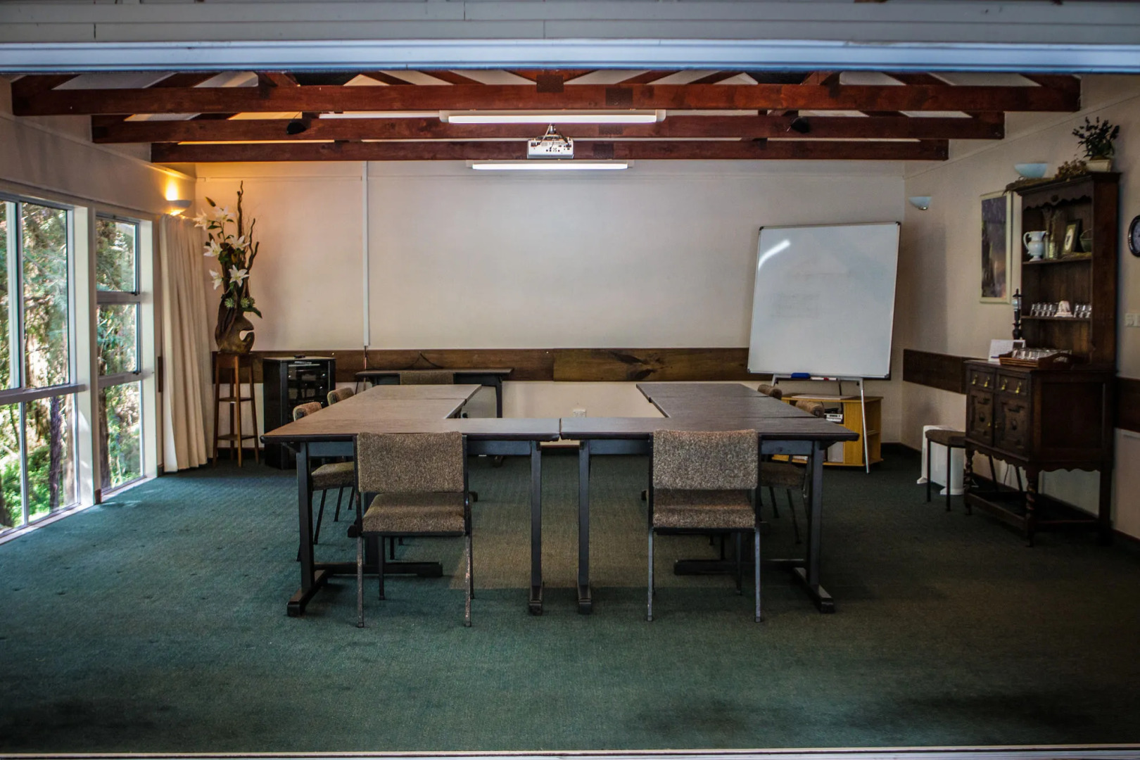 Woodlands Motel & Conference Venue