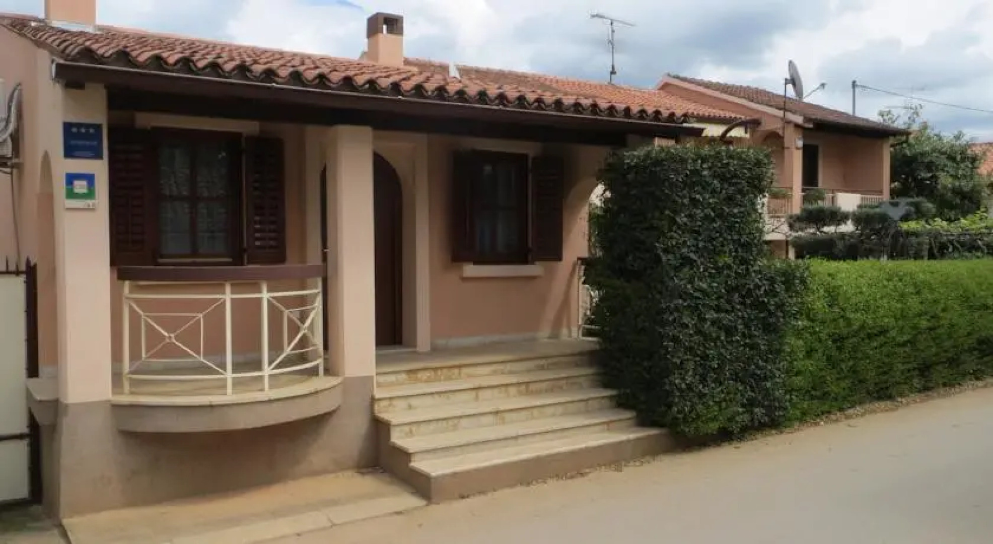 Apartments Mediteraneo