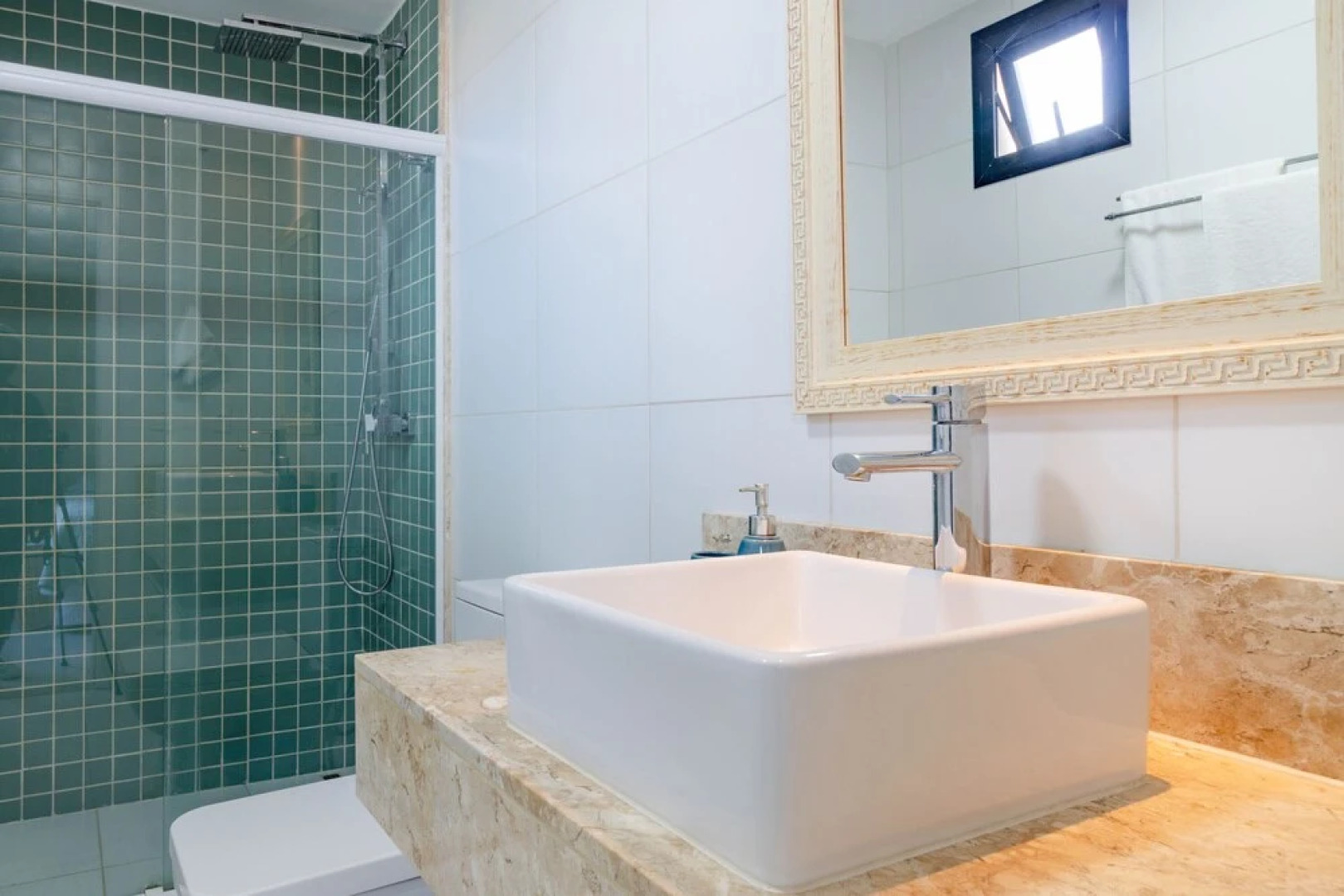 PF06 Ótimo Ap 2 Quartos - Praia do Forte