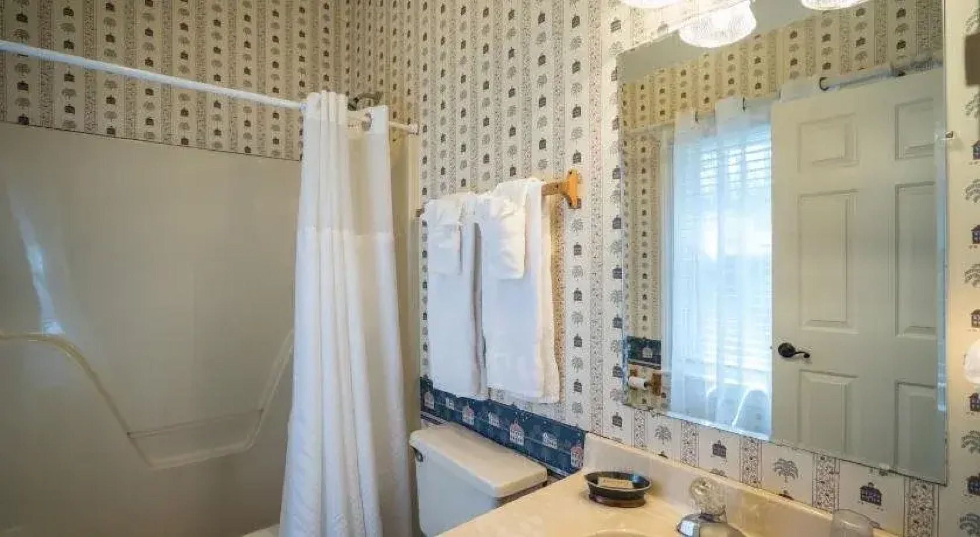 The Inn at Elk River