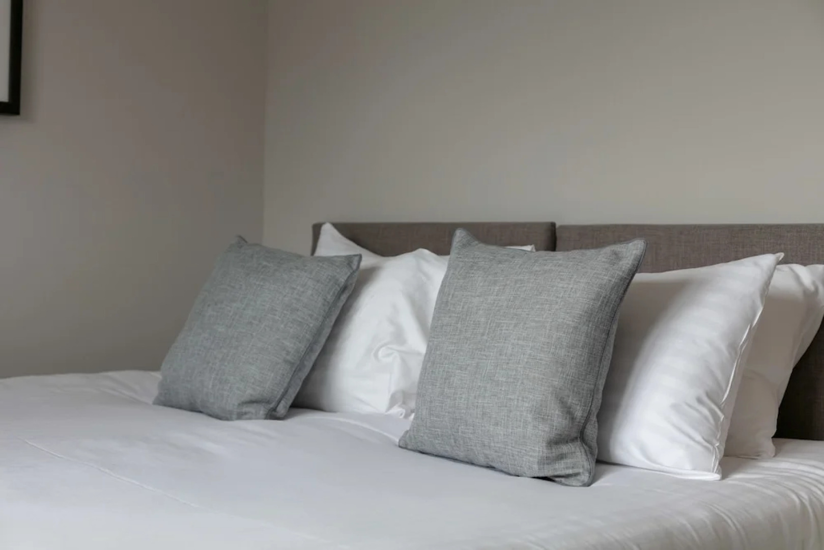 The Huntington - Donnini Apartments