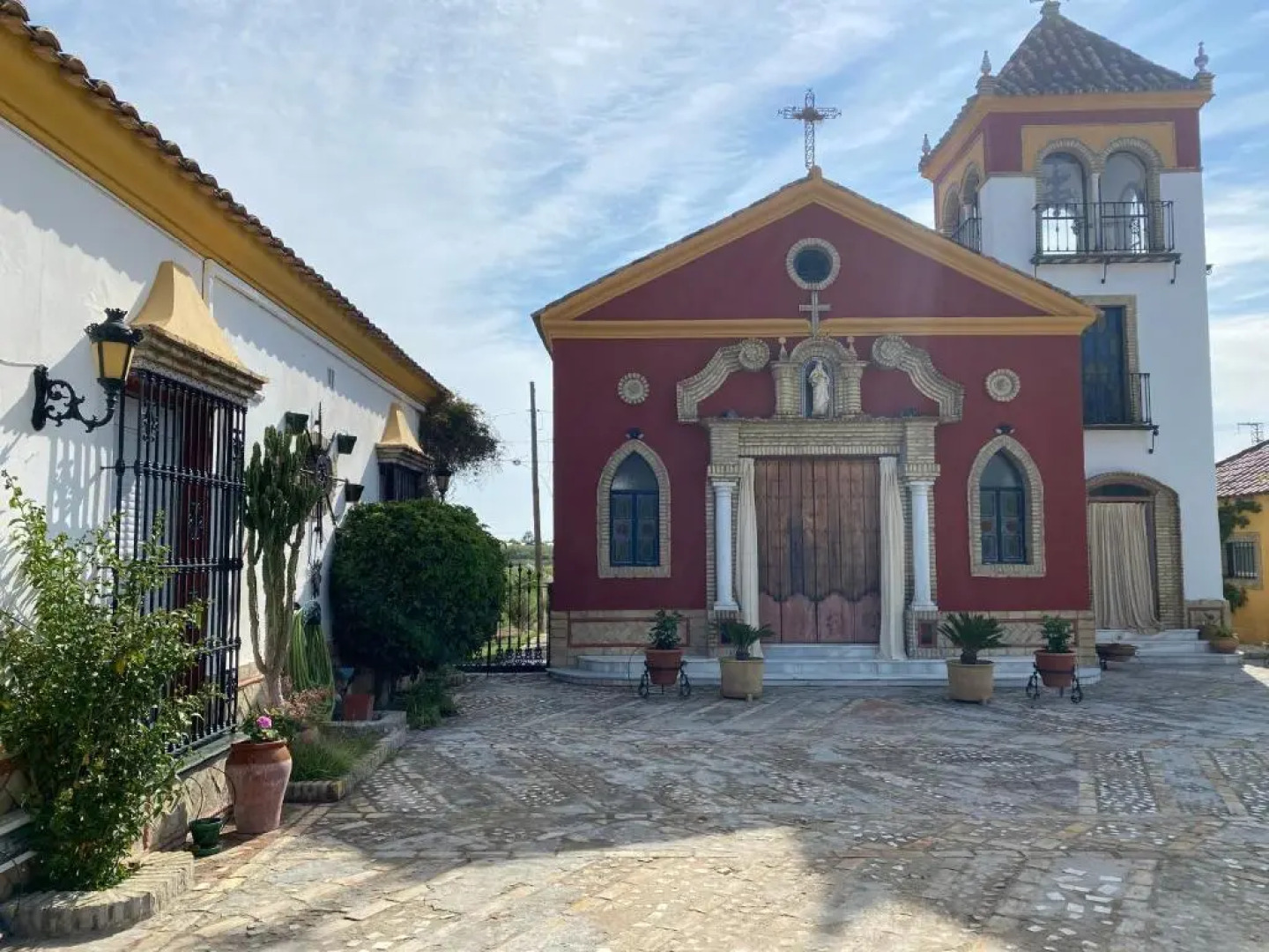 Casa de Campo con Piscina en Sevilla en los Palacios y Villafranca