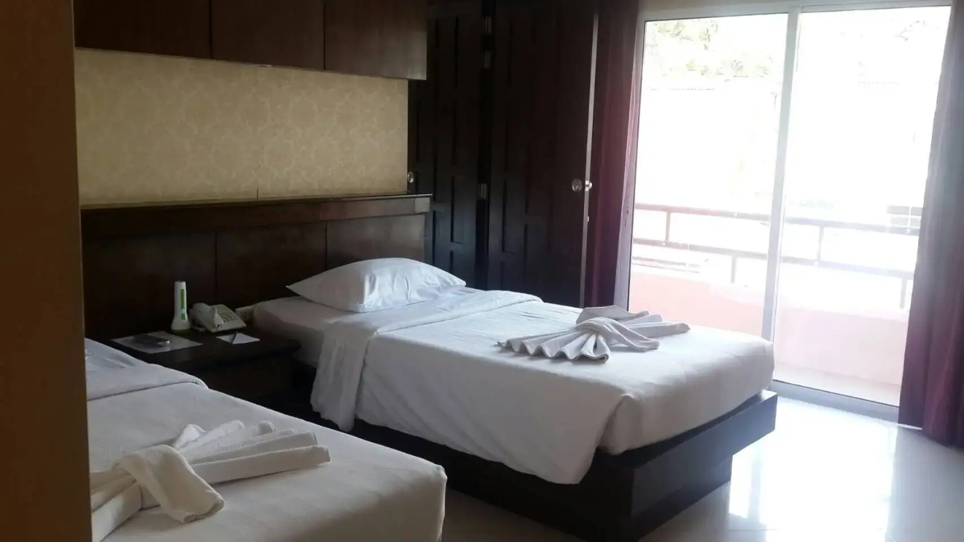 Отель Rayaburi Hotel Patong