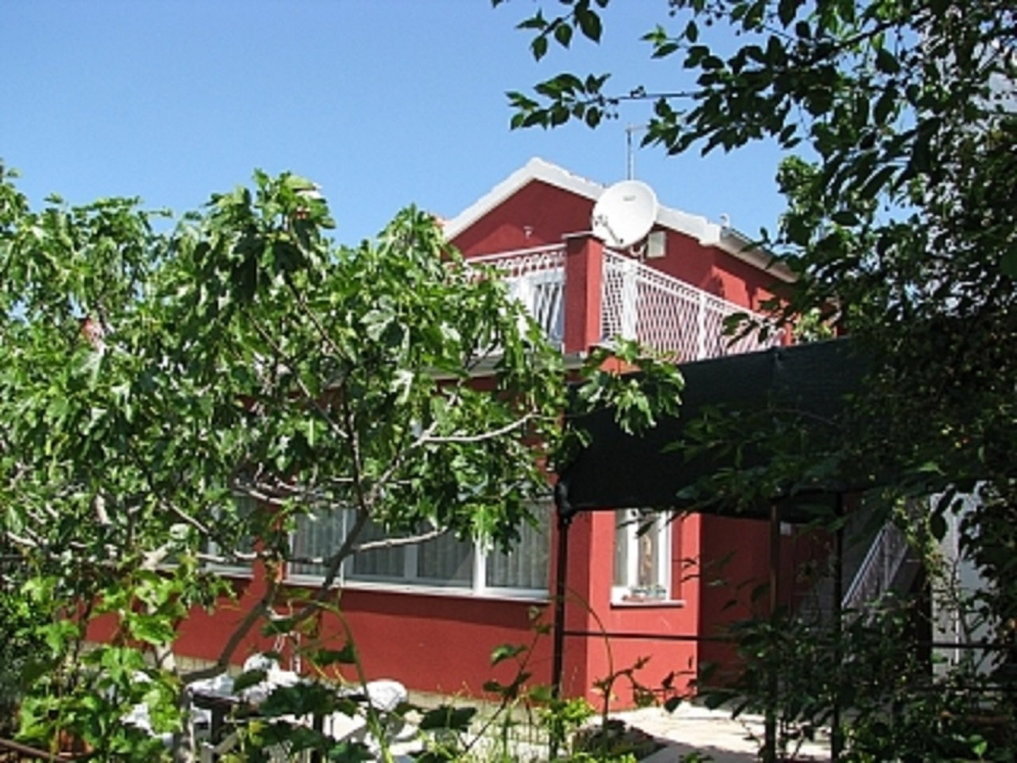 Apartment Tomi - with a large terrace (30m2): A1 Tribunj, Riviera Sibenik