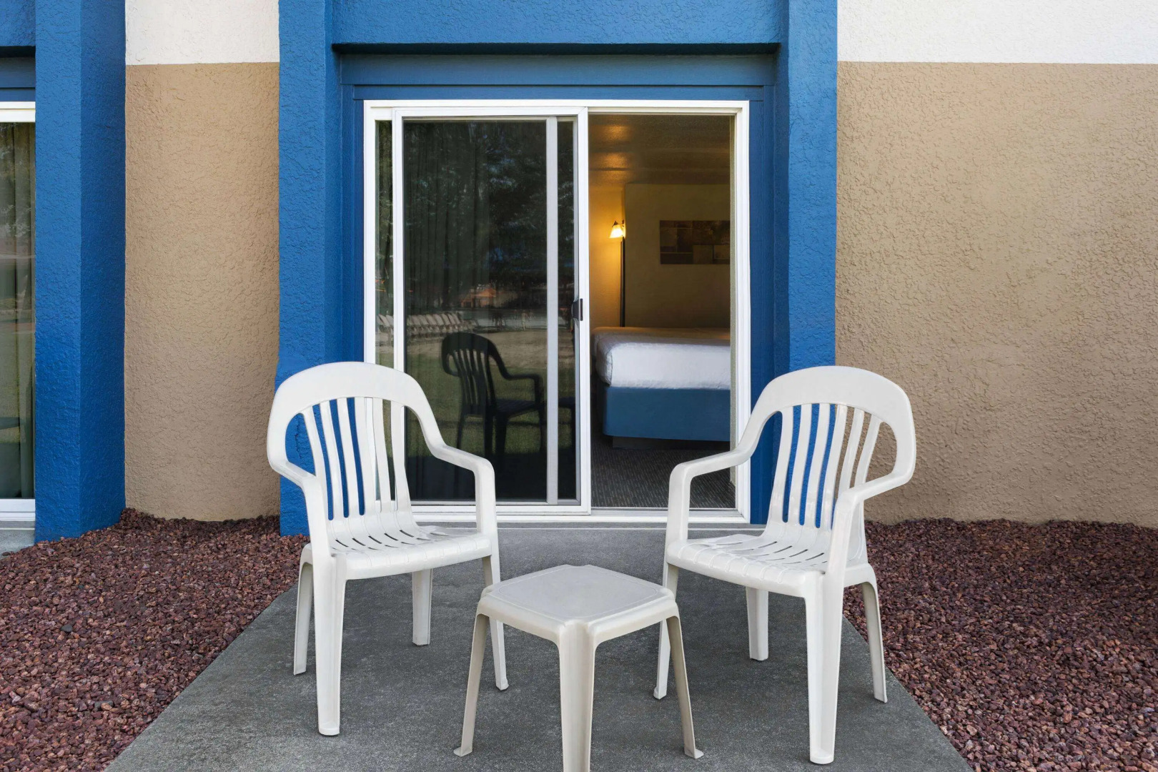 AmericInn by Wyndham La Crosse Riverfront-Conference Center