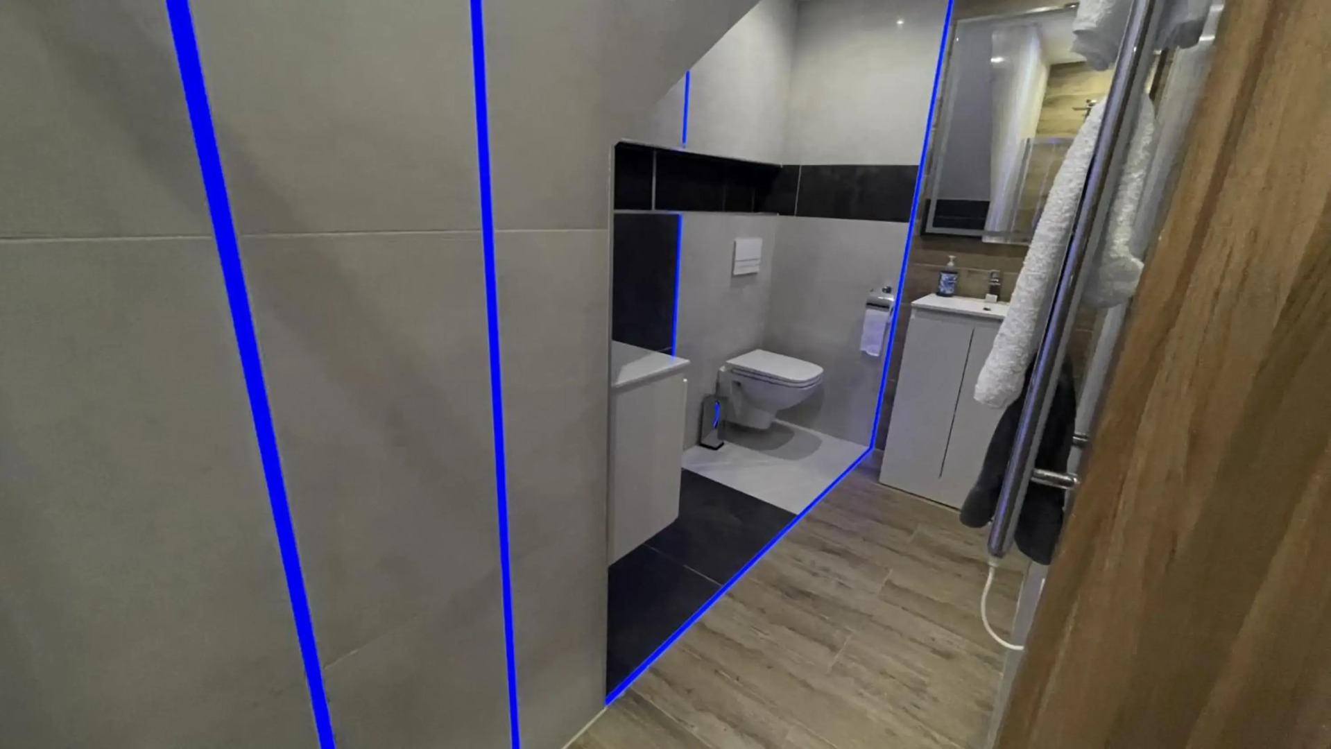 #1 TGHA Luxury Studio Apartment in Athlone