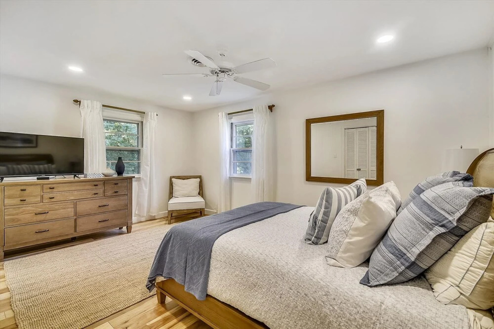 336 Hickman Street by Long & Foster