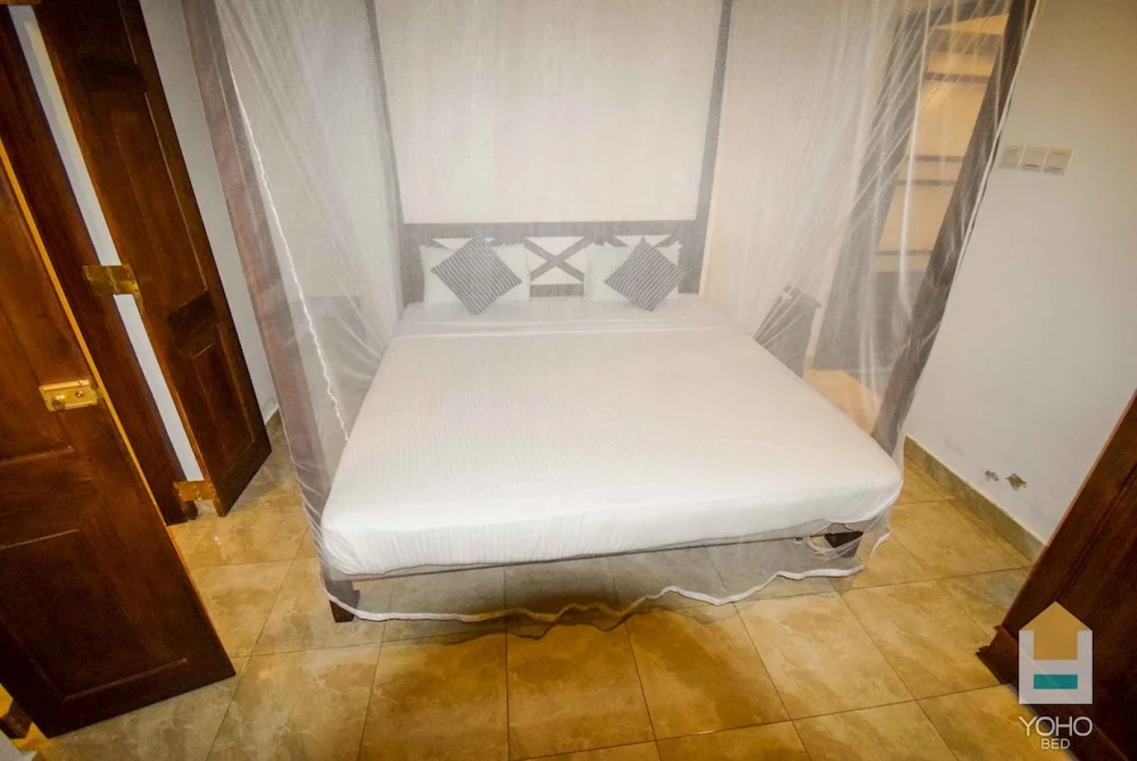 Yoho Villa Lucky Seven