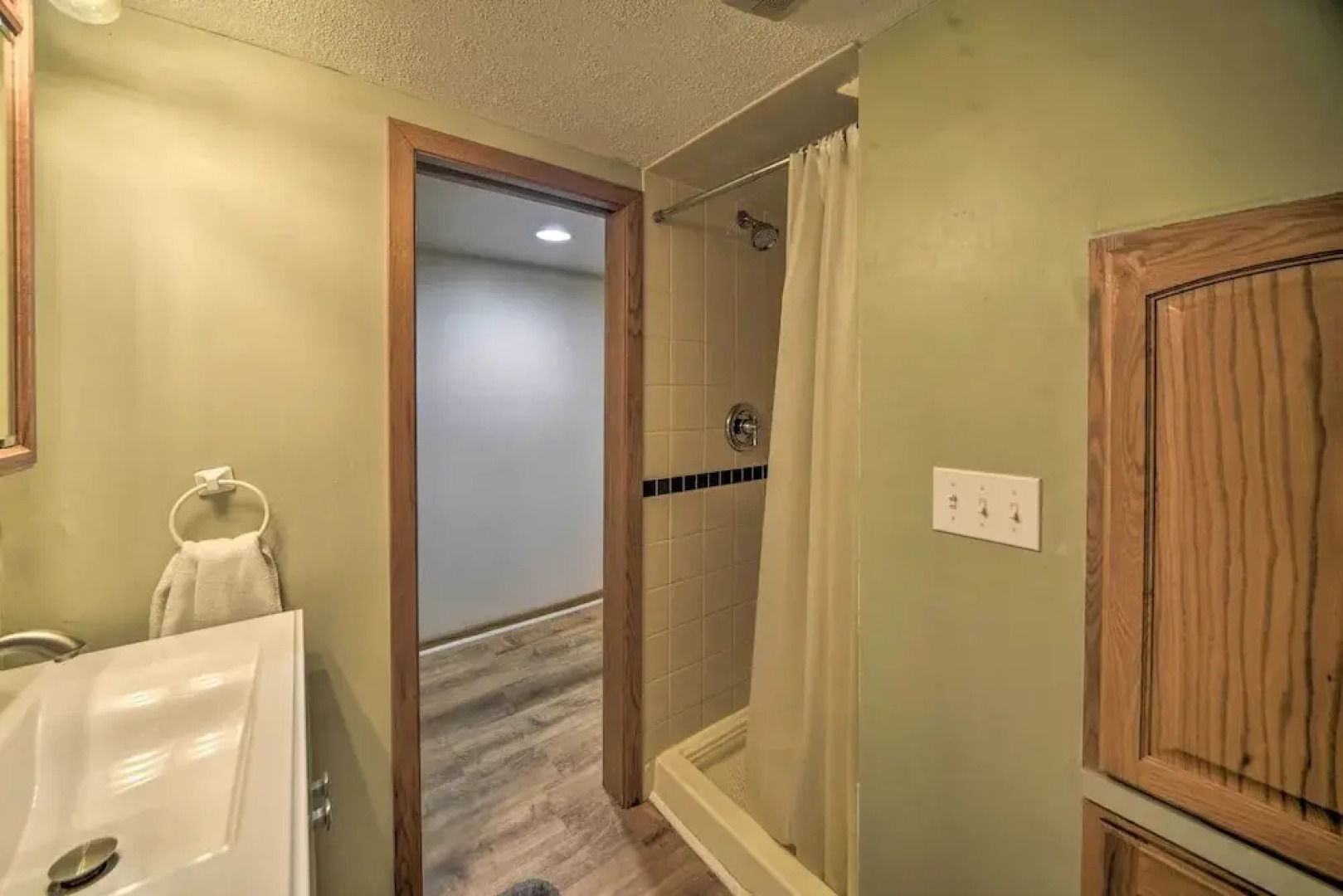 Pet-friendly Ogallala Home ~ 7 Mi to Lakefront!