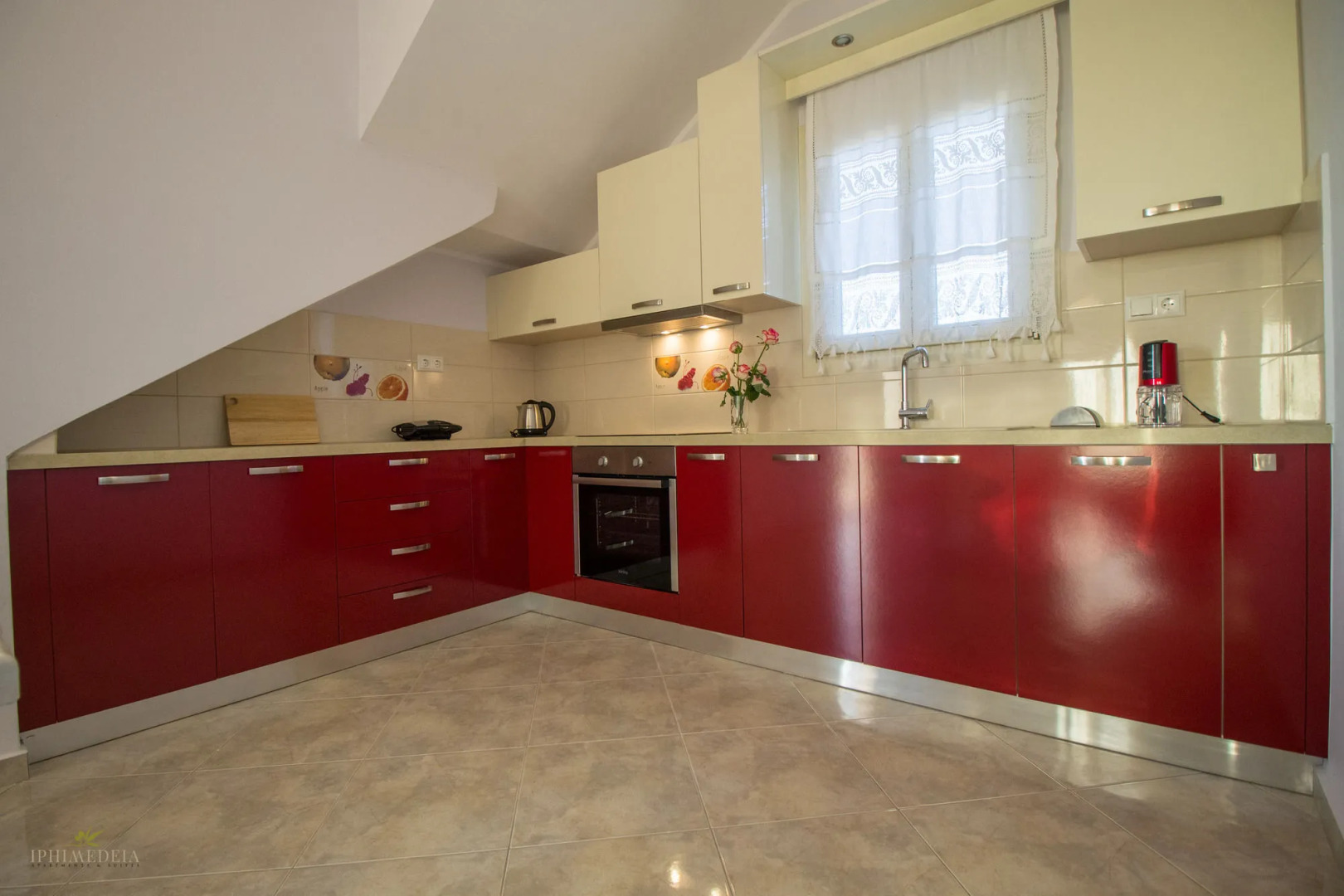 Iphimedeia Apartments & Suites