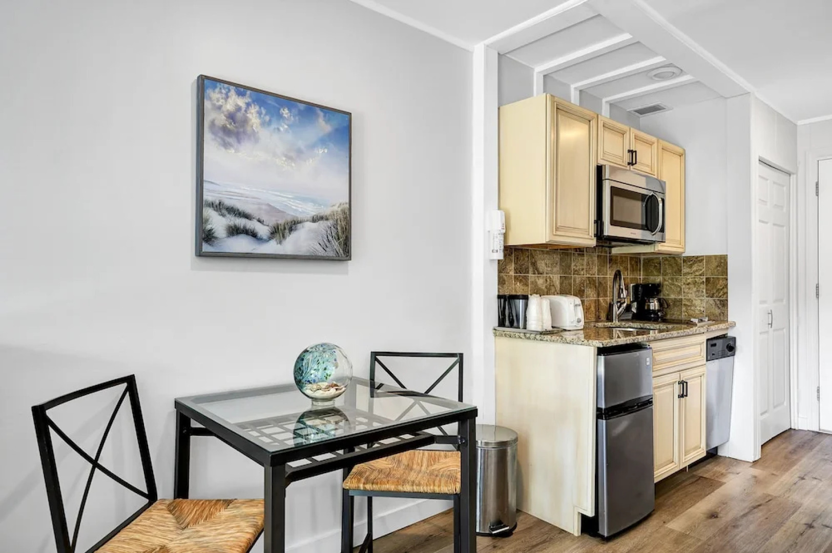 East Hampton House Resort