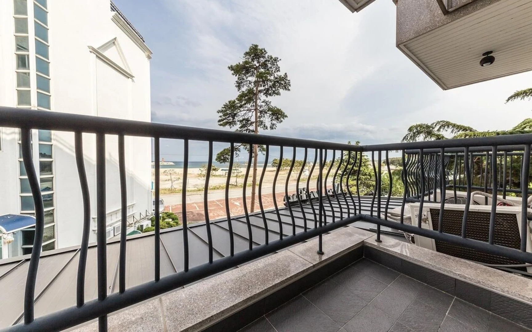 Goseong Natural House