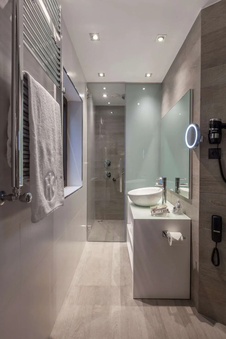 Catalonia Excelsior Hotel