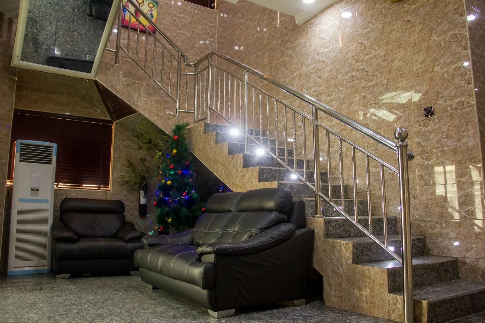 Sweet Season Luxury Suites