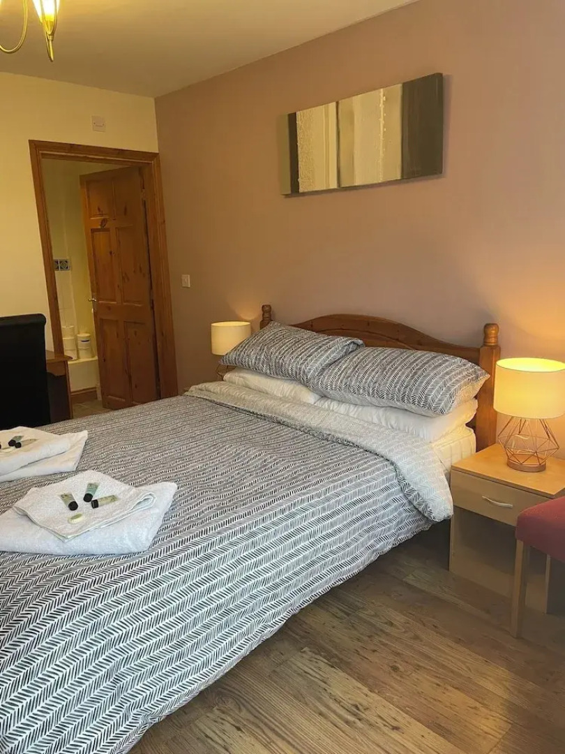 Rooms at the Huntsman Inn