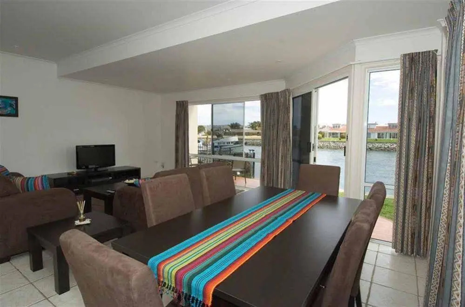 Anchorage Holiday Apartments