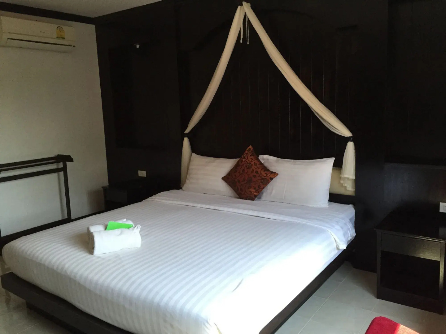 The Bird Cage Patong Guesthouse