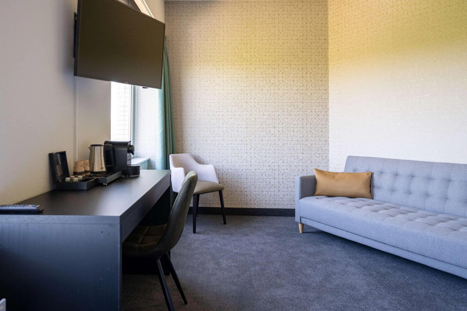 Flonk Hotel Groningen Zuid, BW Signature Collection