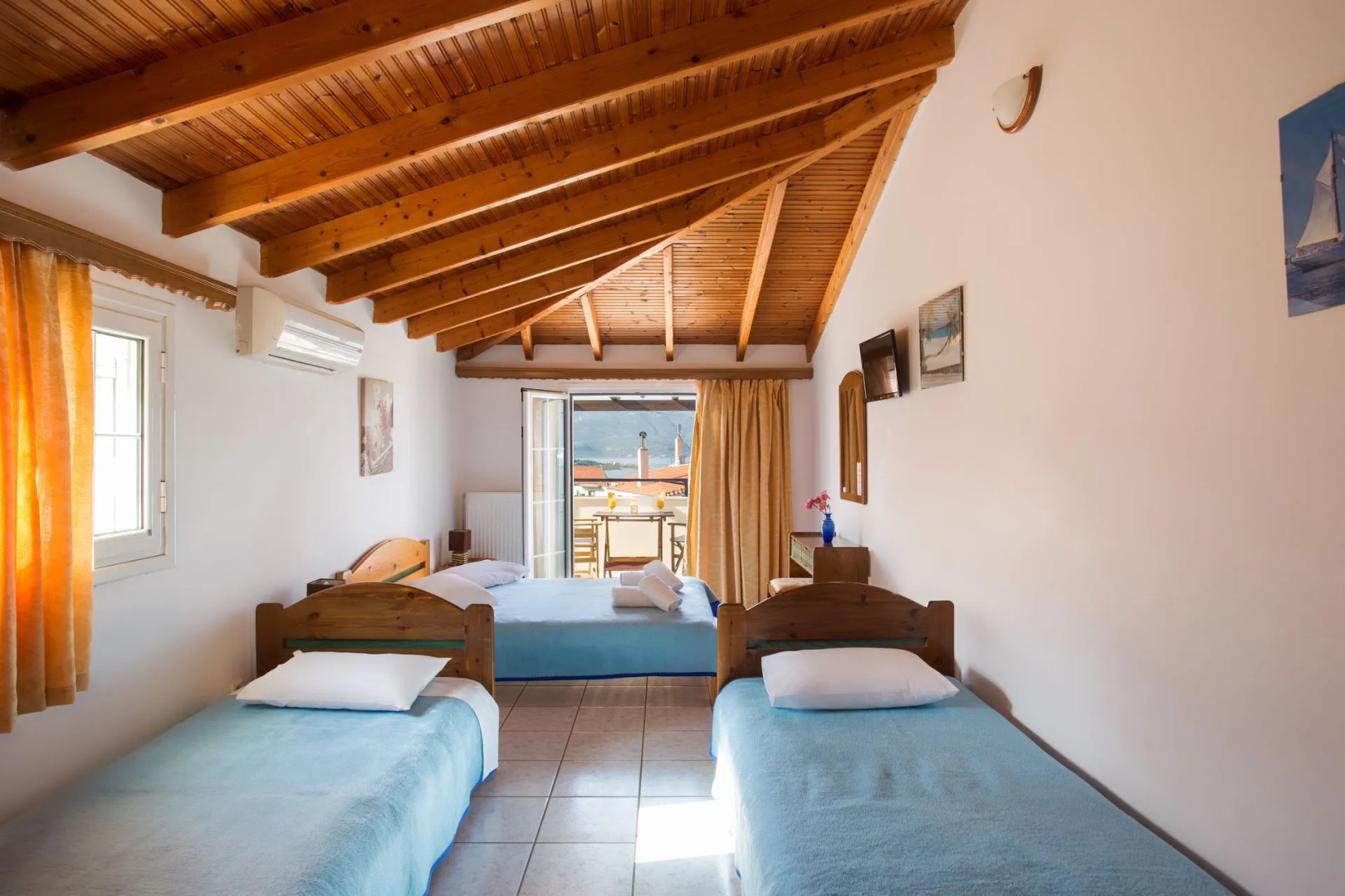 Malvasia Corner Studios