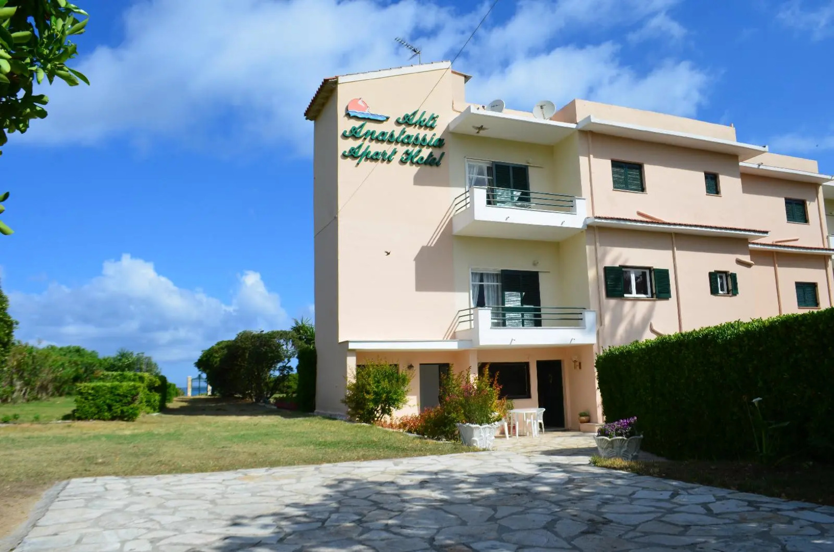 Anastasia Apartments