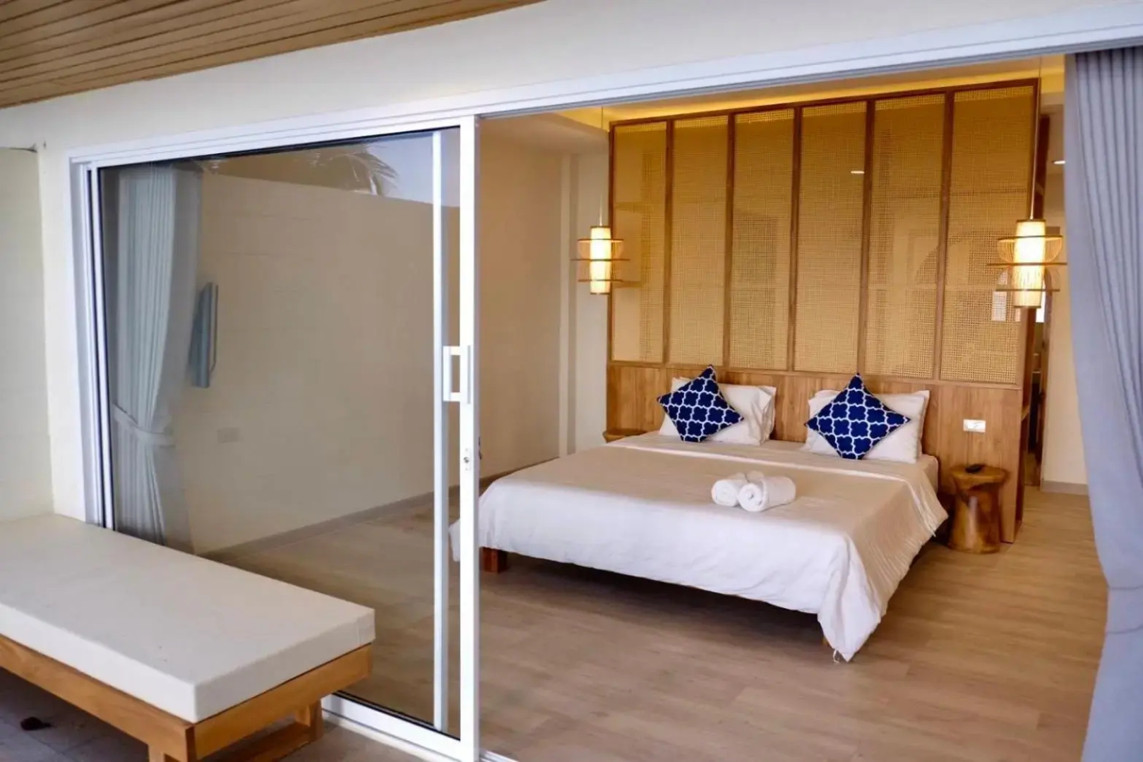Siam Beach Resort
