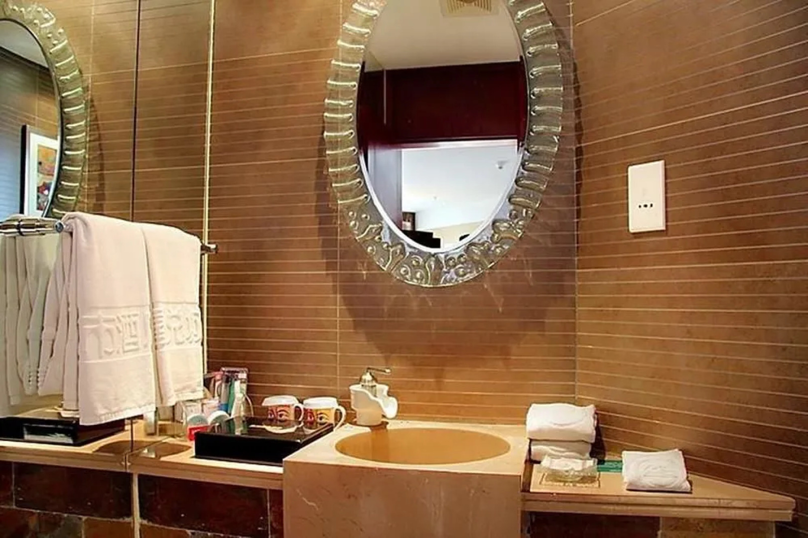 Chongqing Greenway Hotel