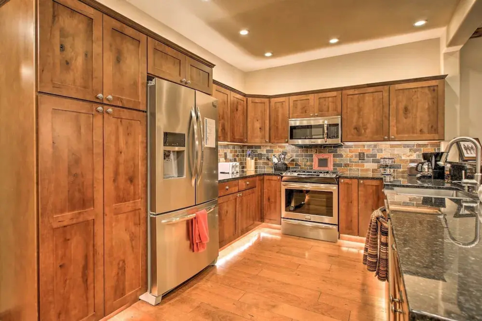 Red Lodge Townhome w/ Private Hot Tub & Mtn Views!