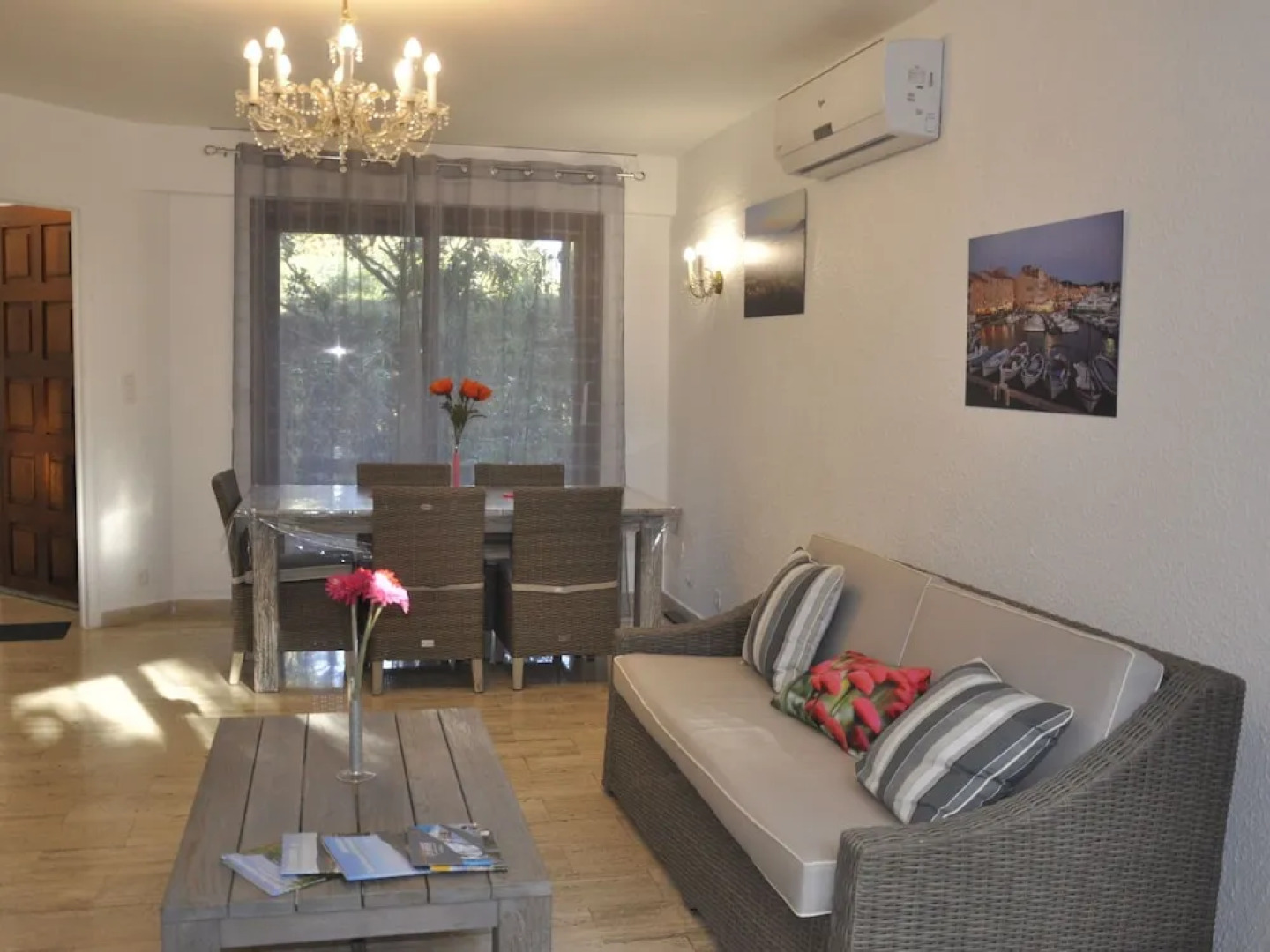 Classy Holiday Home With Swimming Pool, Garden, Tennis Court