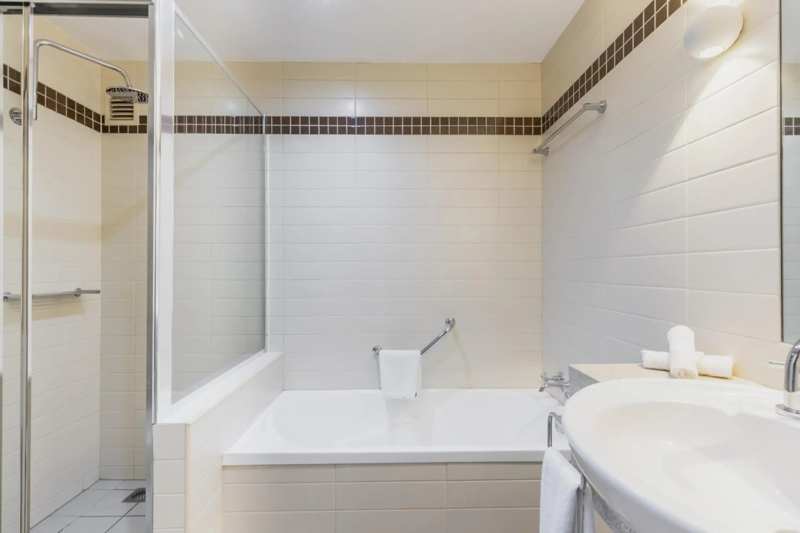 Nightelier Mermaid Waters