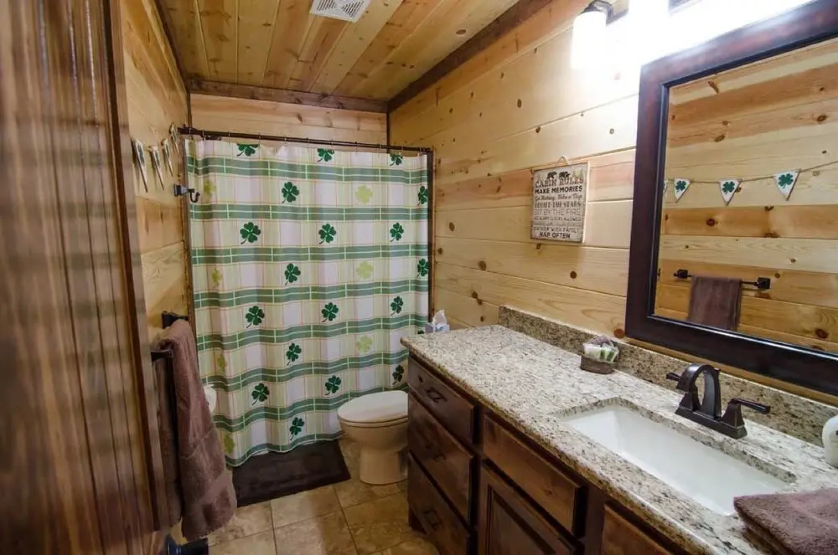 Four Leaf Clover Lodge - 4 Br Cabin
