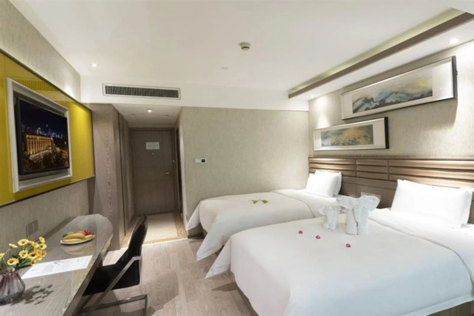 Borrman Hotel (Jinan Shunhe Quancheng Square)