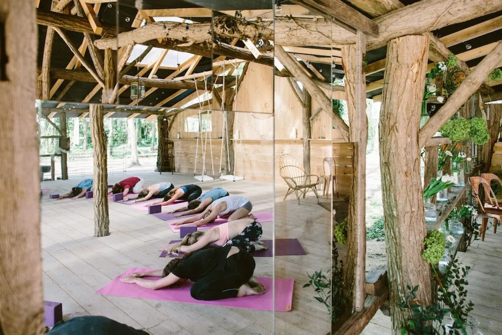 Coco Barn Wood Lodge