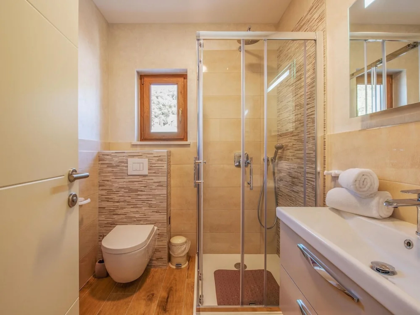 Villa with Sea Views, Hot Tub, & Roof Terrace