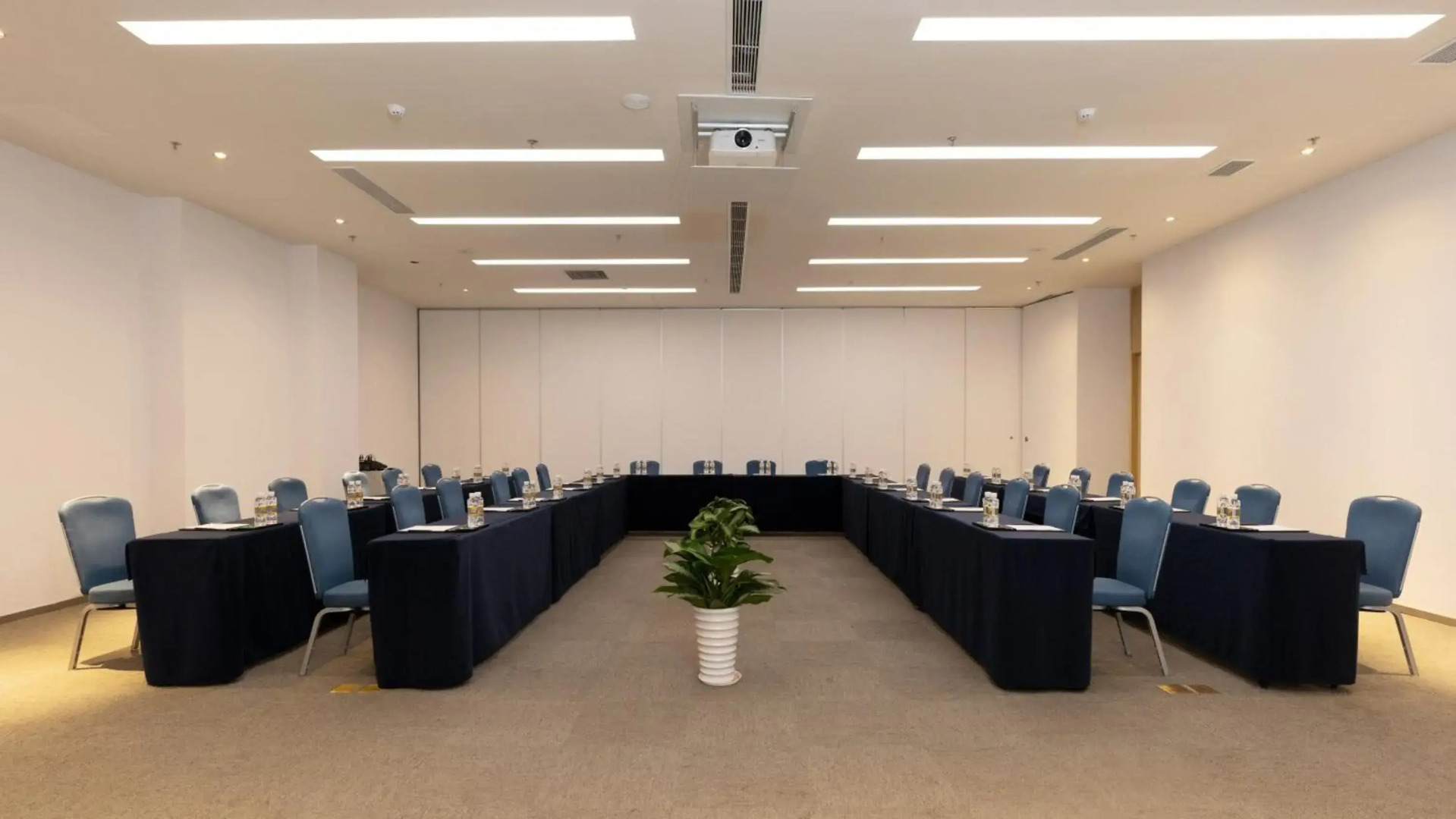 Haikou Meilan International Airport Hotel