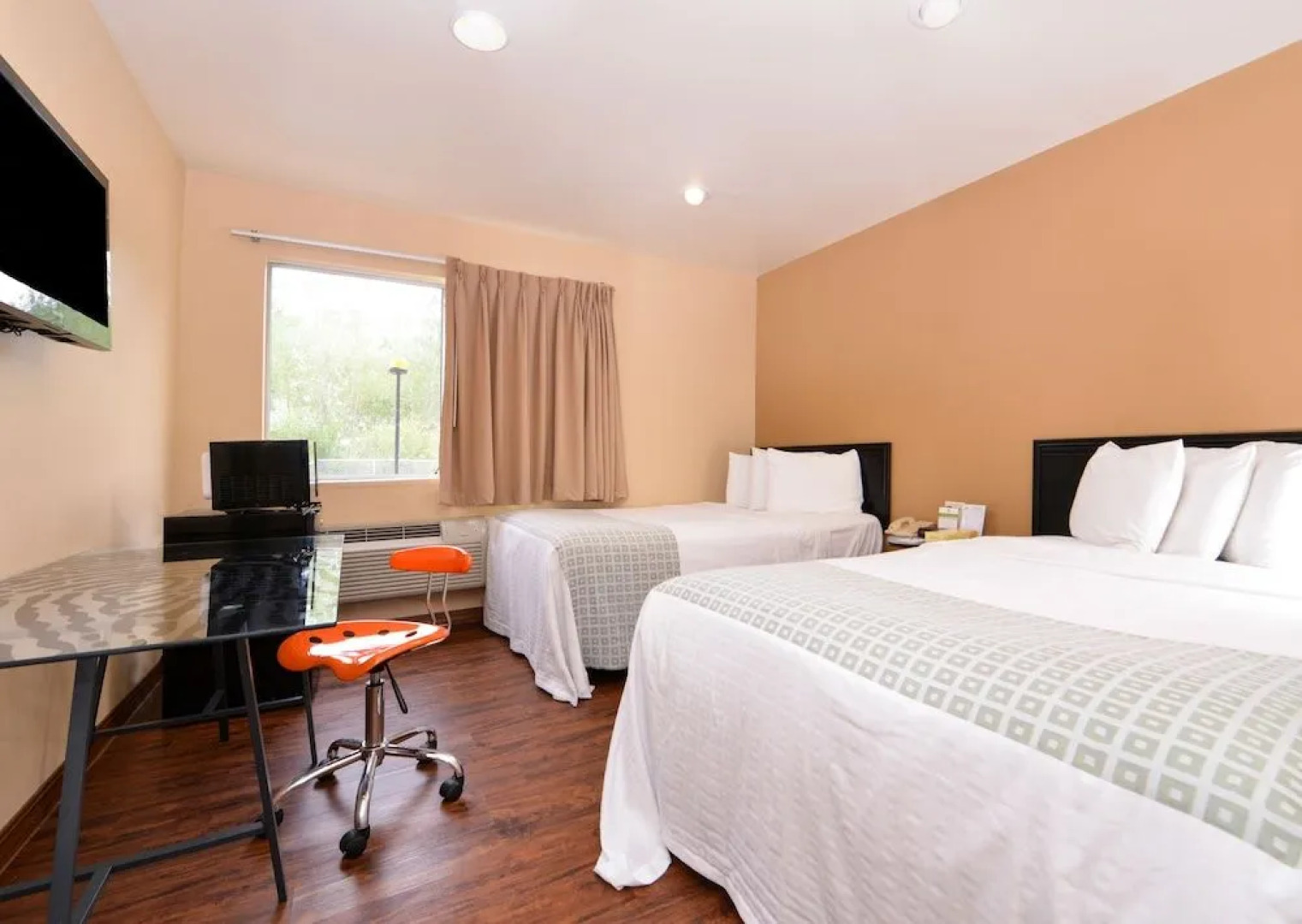 Americas Best Value Inn - Madison