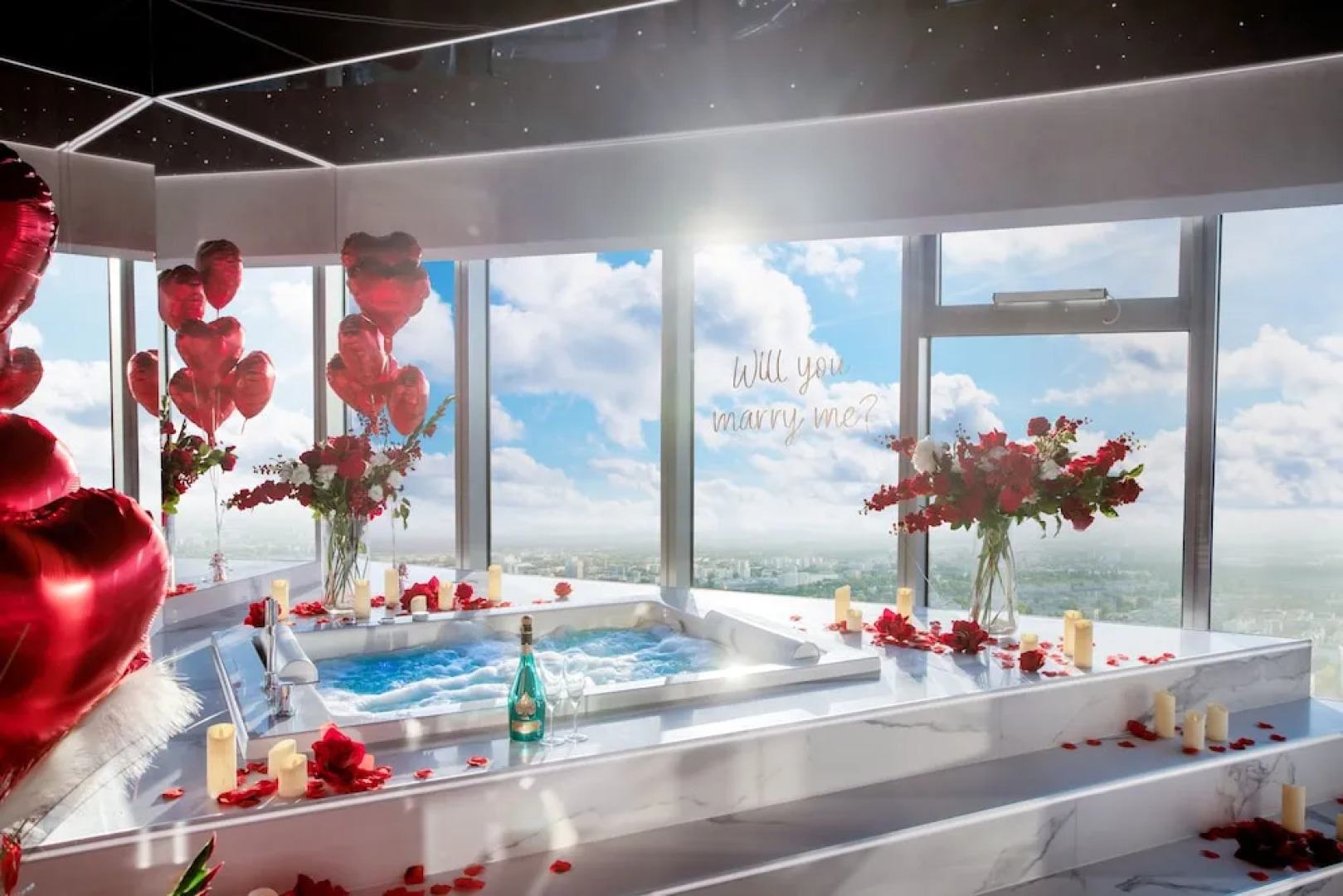 Apartments in Sky Tower with Bathtub near the window