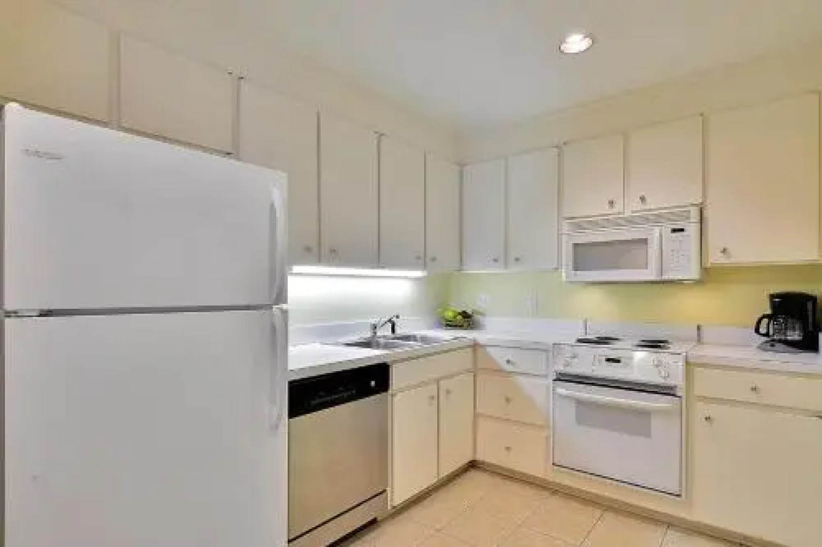 1040 Sparrow Pond Cottage