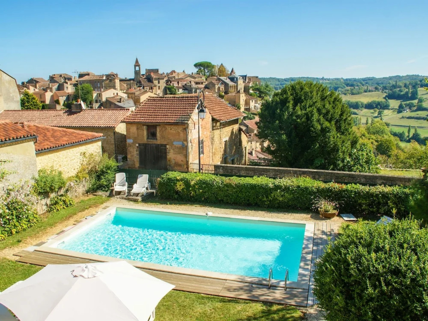 Monumental House With Private Pool and a Stunning View of Belvès