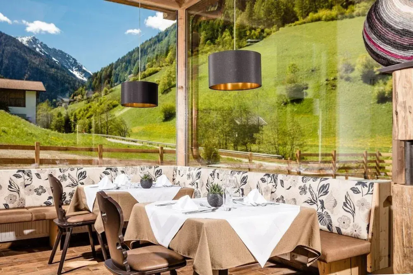 Almina Family and Spa