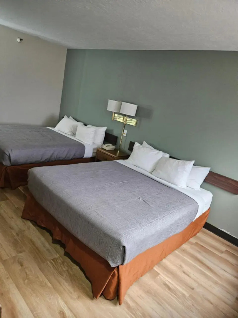 Super 8 Motel - Beaver