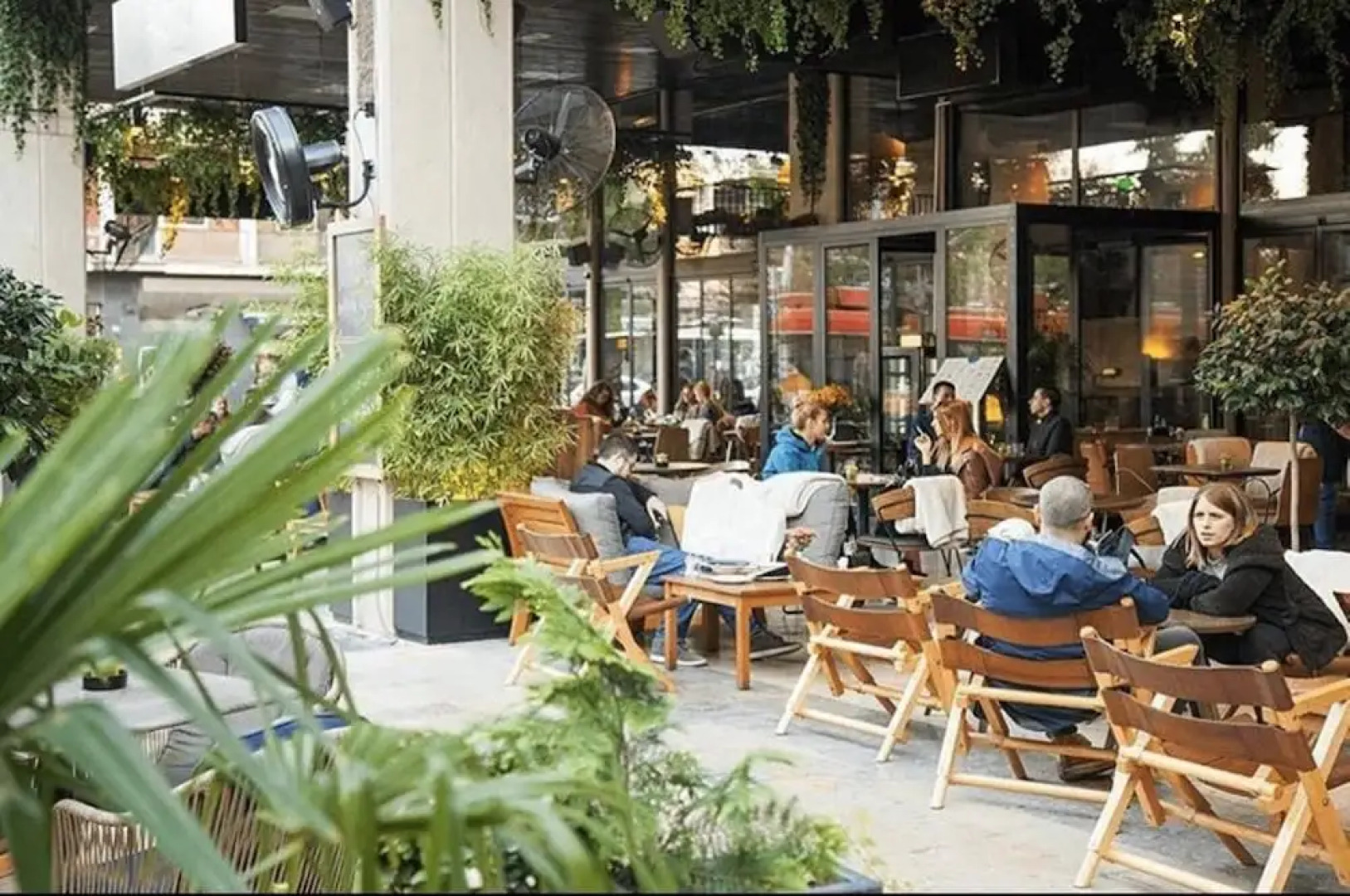 Teanna Lux Apartments